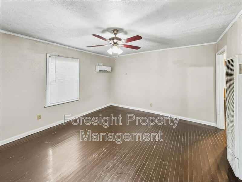 5013 Kessler Rd - Photo 5 of 21