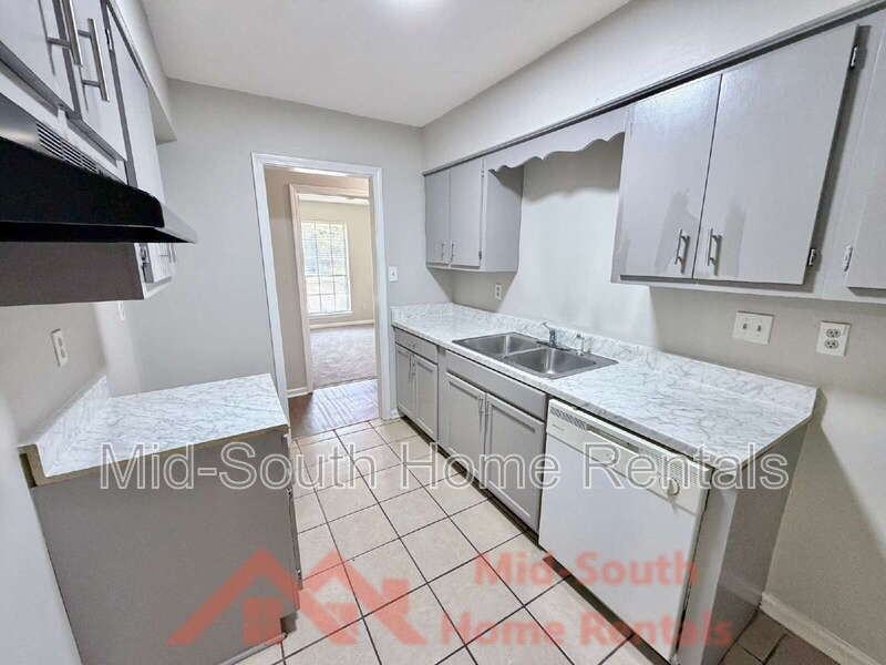 4147 Hallview Dr - Photo 6 of 19