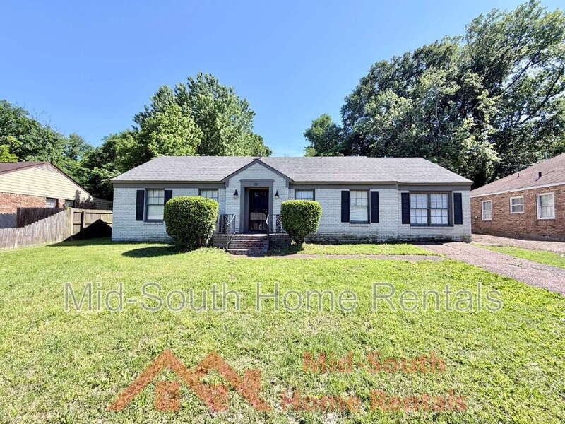 1587 Haywood Ave - Photo 3 of 28