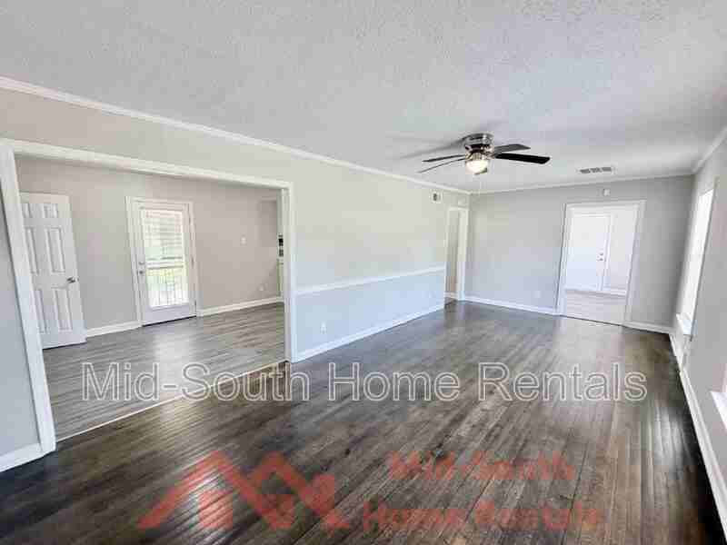 1587 Haywood Ave - Photo 5 of 28