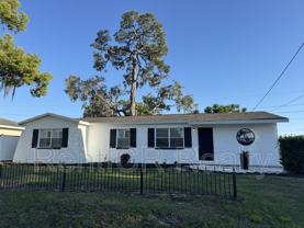 21 Lake Shore Dr - Photo 1 of 1