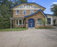 featured image of 2625 S University Dr