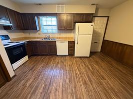 featured image of 252 Nw Woods Chapel Rd