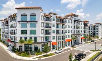 featured image of 100 Boucle Jeanne Cir