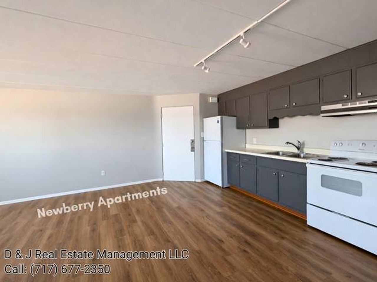 Newberry Apartments - Photo 3 of 24