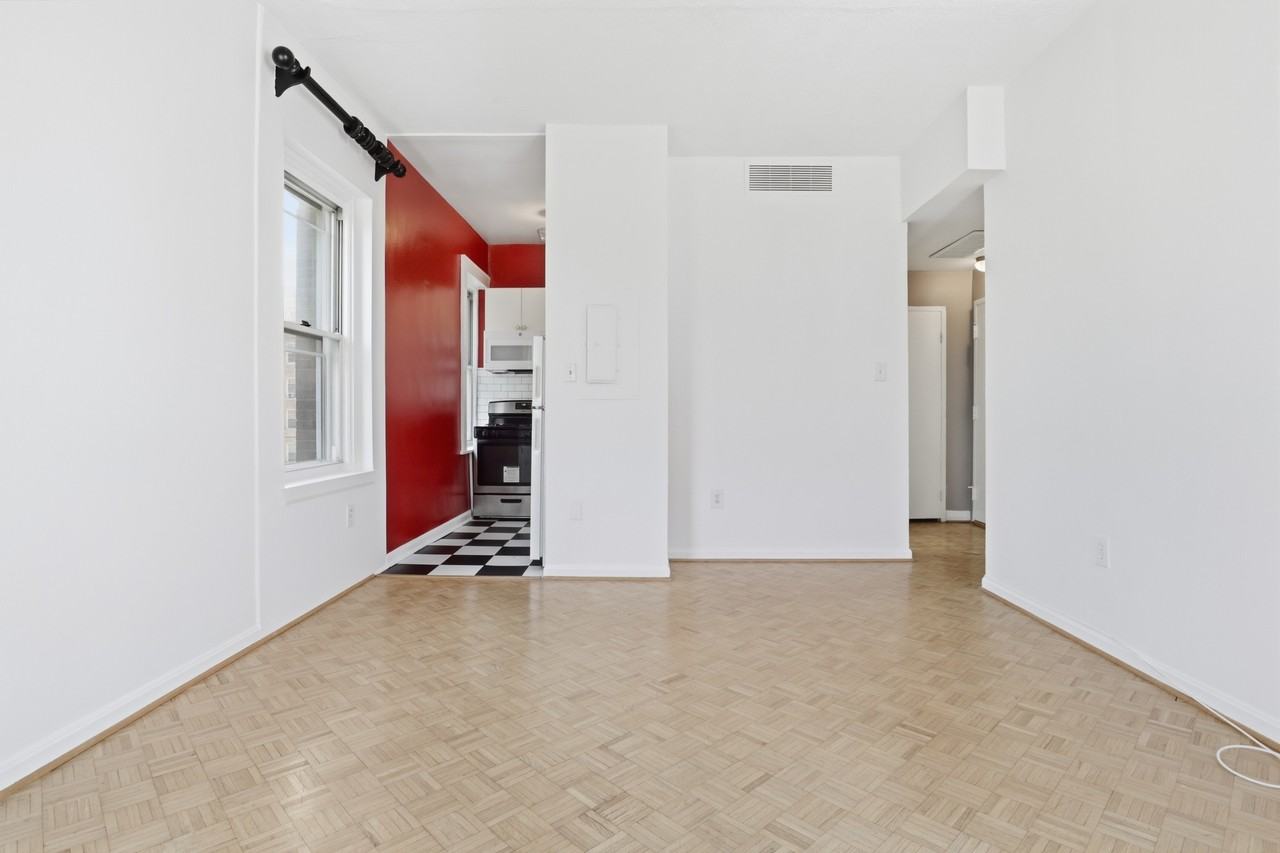 1851 Columbia Rd, NW, #309 - Photo 5 of 28