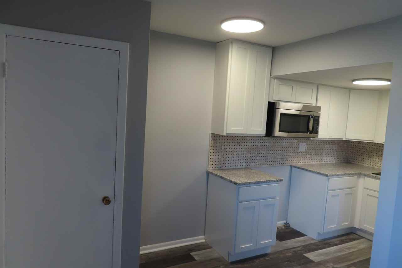 740 Franklin Avenue - Photo 2 of 27