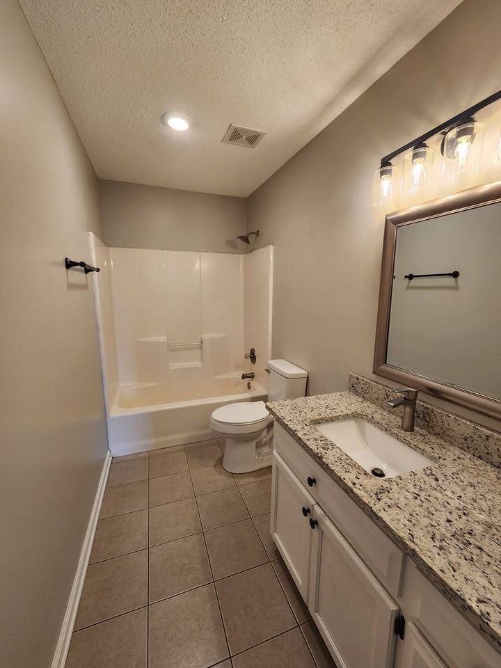 2882 Copeland Rd - Photo 7 of 13
