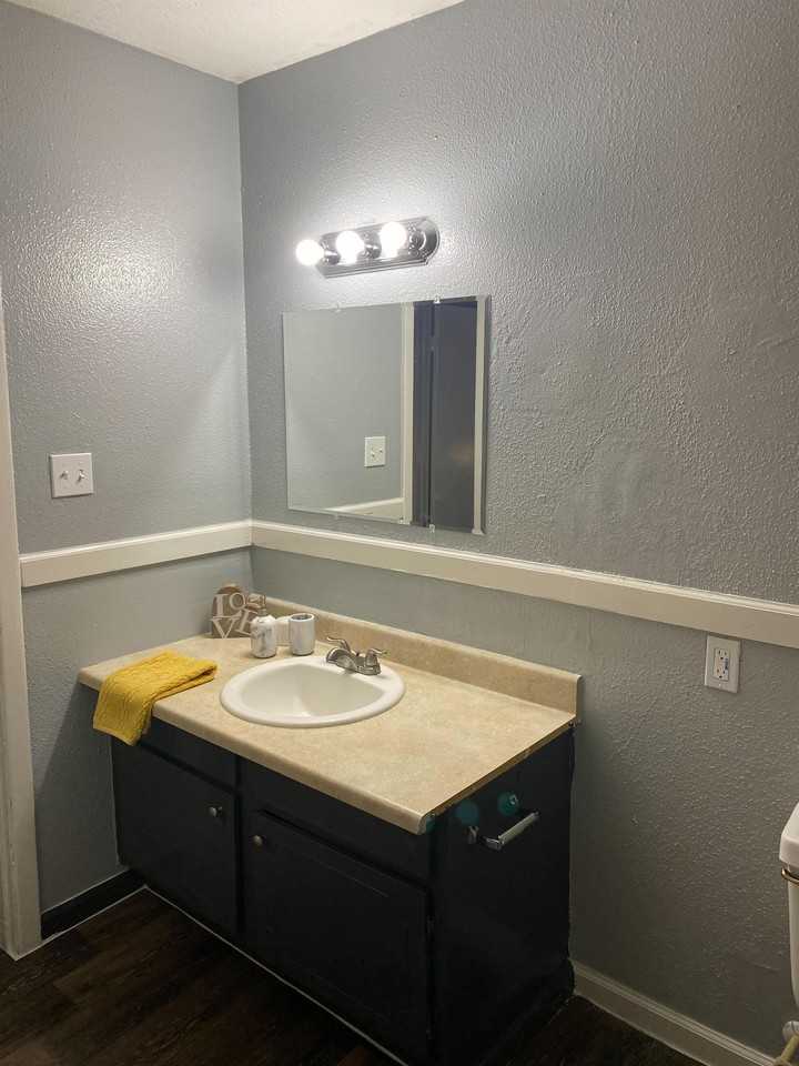 Dodson View Apartments - Photo 3 of 28