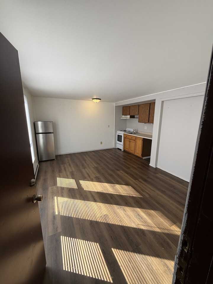 1423-1419 Forsyth St. - Photo 2 of 5