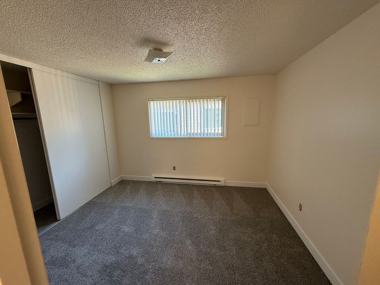 #167 FRANCIS STREET APARTMENTS - Photo 6 of 20