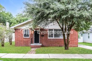 featured image of 6532 Perry St