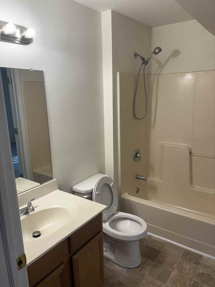 Noble Oaks - Photo 6 of 10