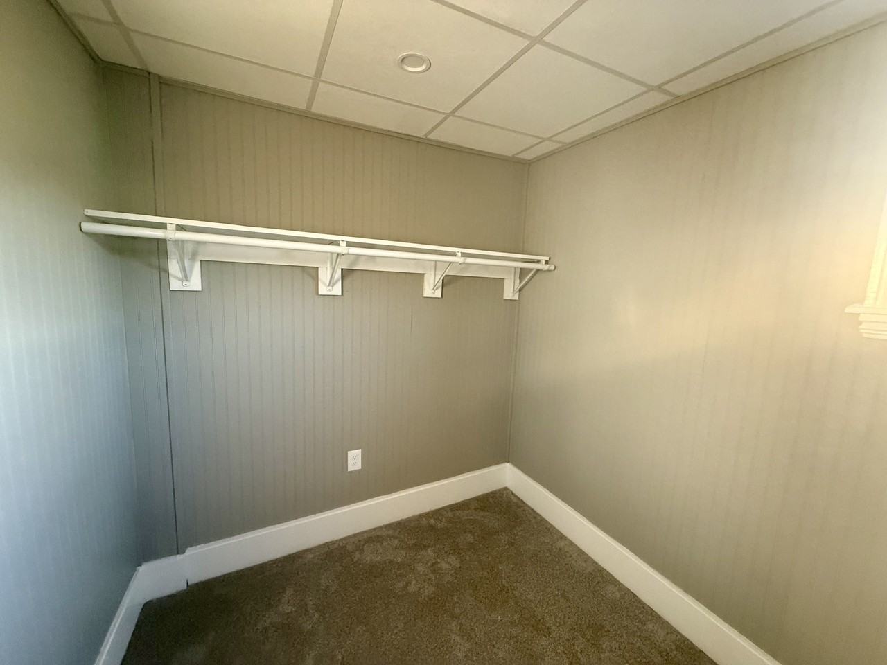 189 East Central Street - Photo 3 of 10