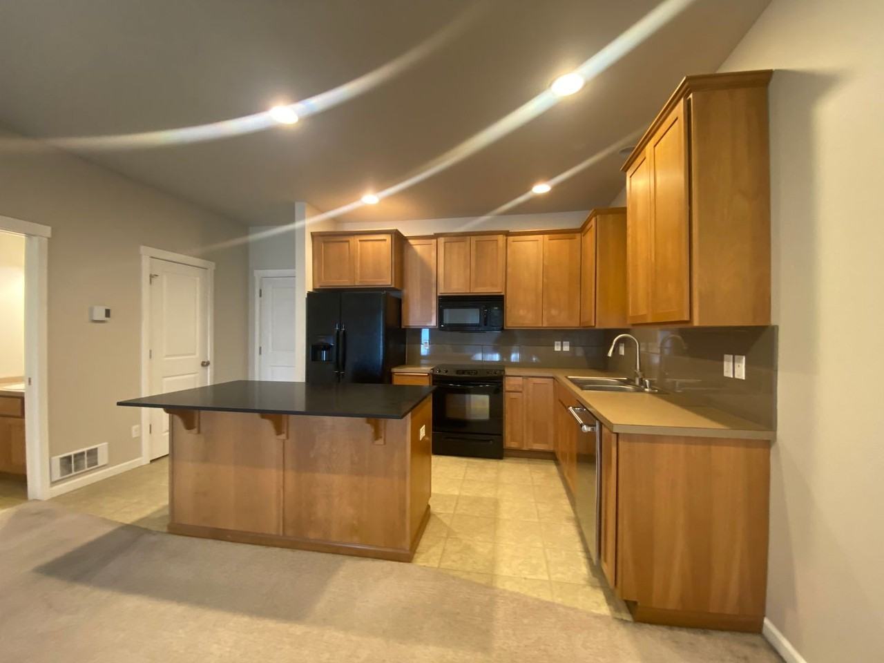 2110 N Country Vista Blvd - Photo 3 of 24