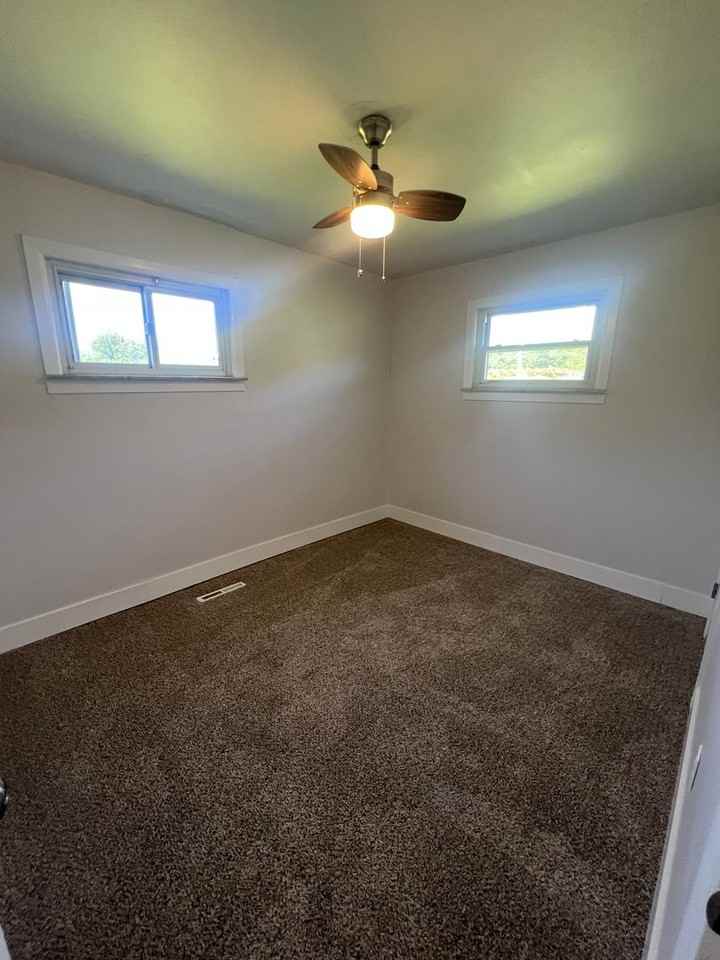 3964 Nicholas Rd - Photo 4 of 10
