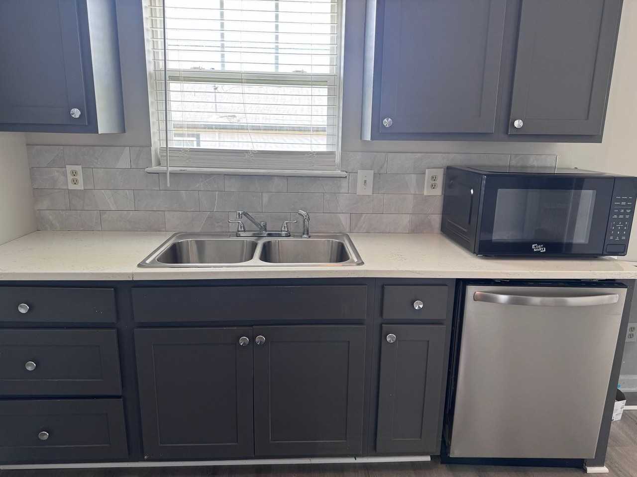 3137 Lauren Evelyn Way - Photo 3 of 12