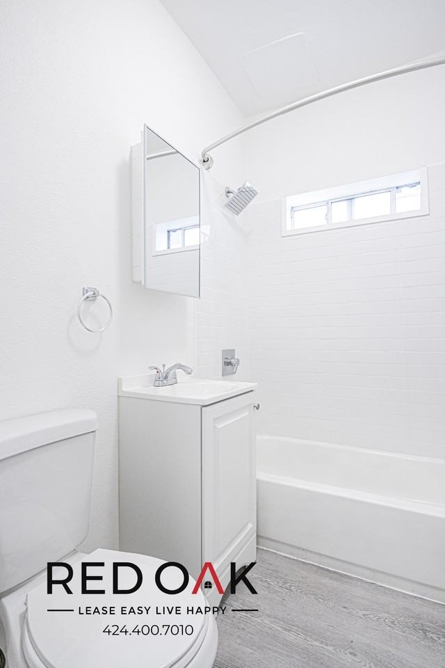 816- 822 S Park View St - Photo 6 of 23