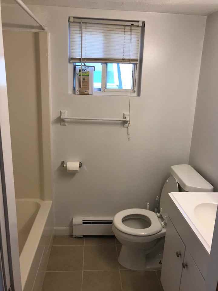 144 Thorndike St #2 - Photo 5 of 11