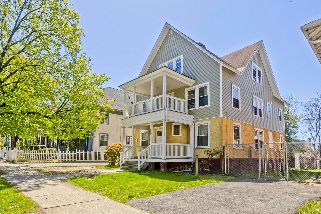 122 Fort Pleasant Ave - Photo 5 of 23