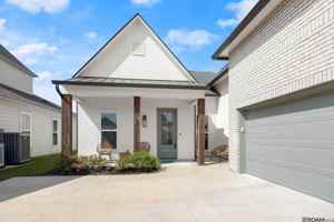 featured image of 3143 Canewood Ln