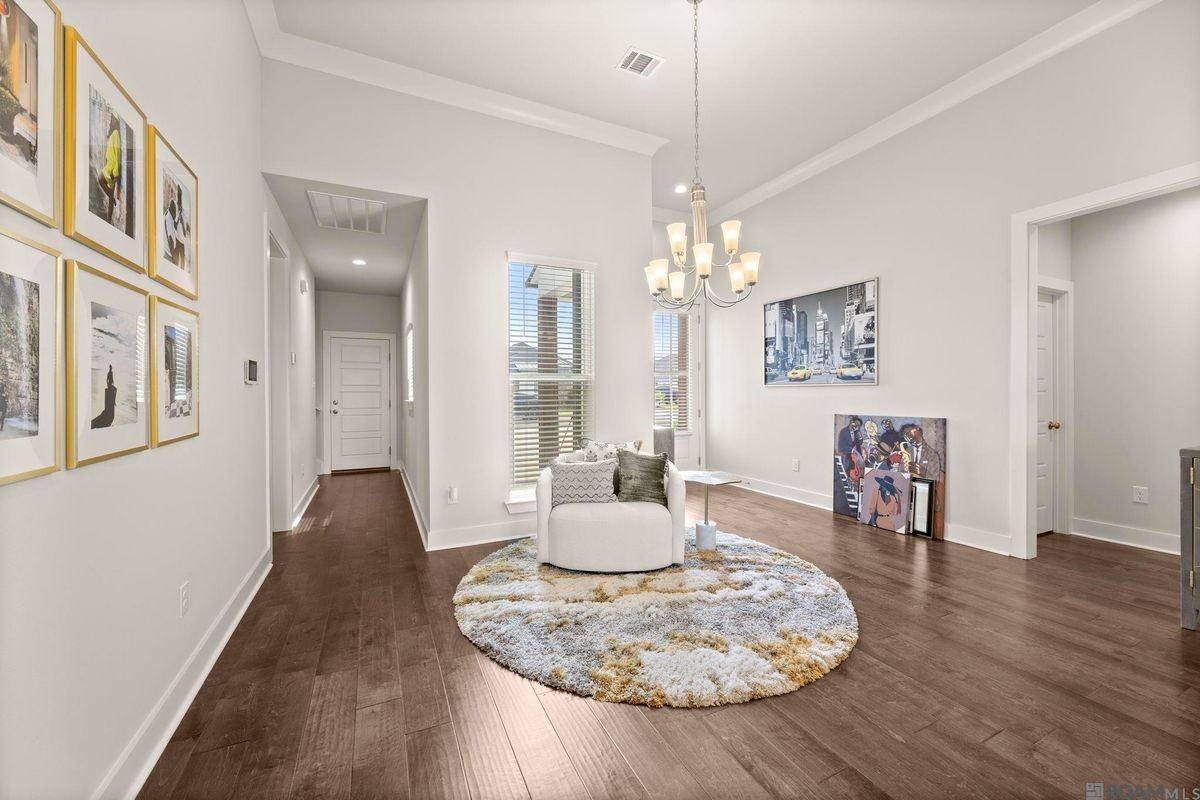 3143 Canewood Ln - Photo 4 of 23