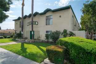 11026 Imperial Hwy ##29 - Photo 1 of 1