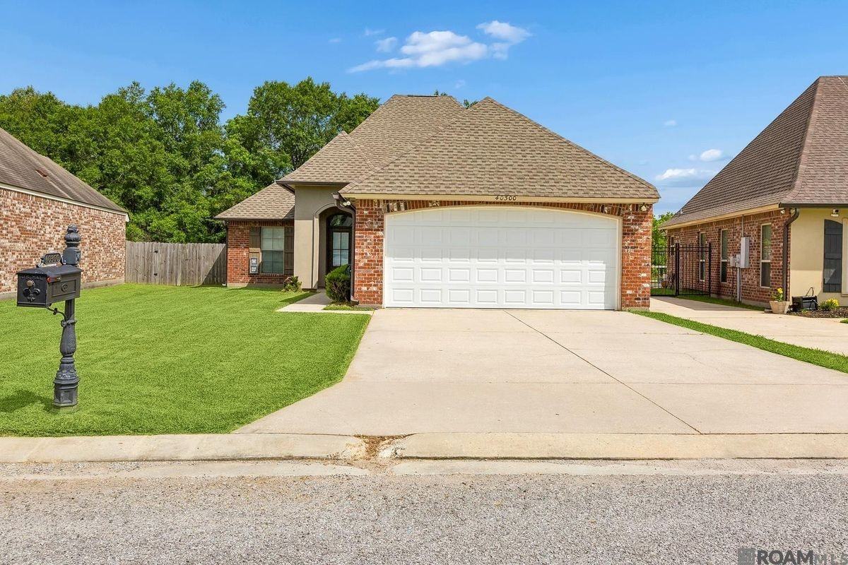 40300 Creek Bend Dr - Photo 2 of 15
