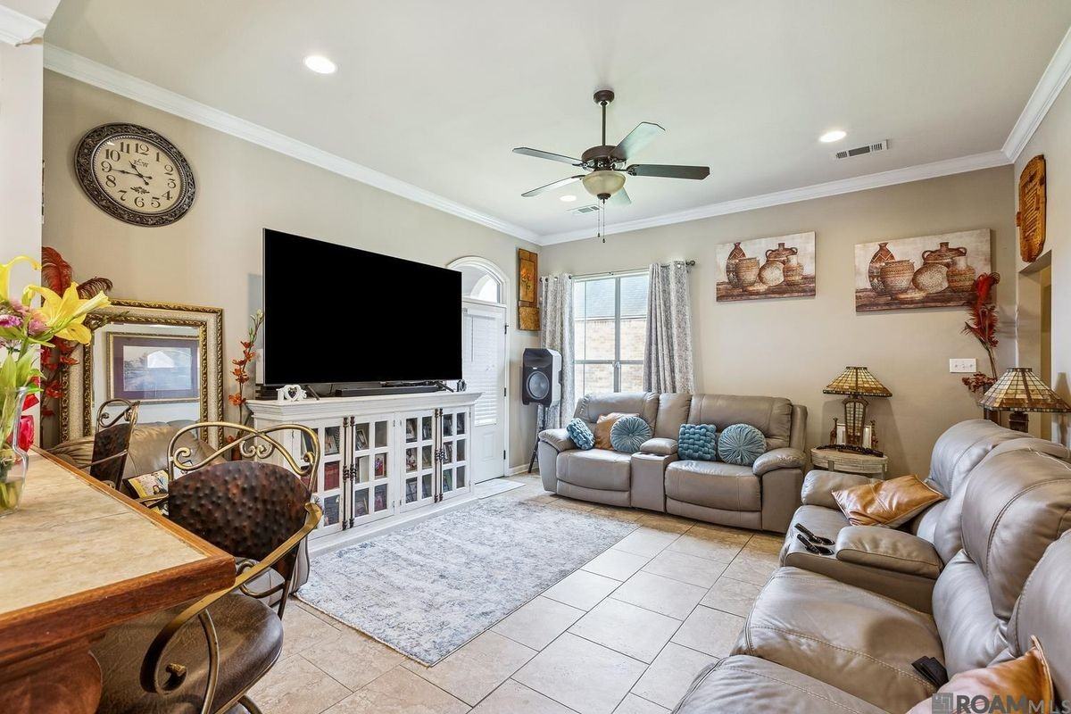 40300 Creek Bend Dr - Photo 3 of 15