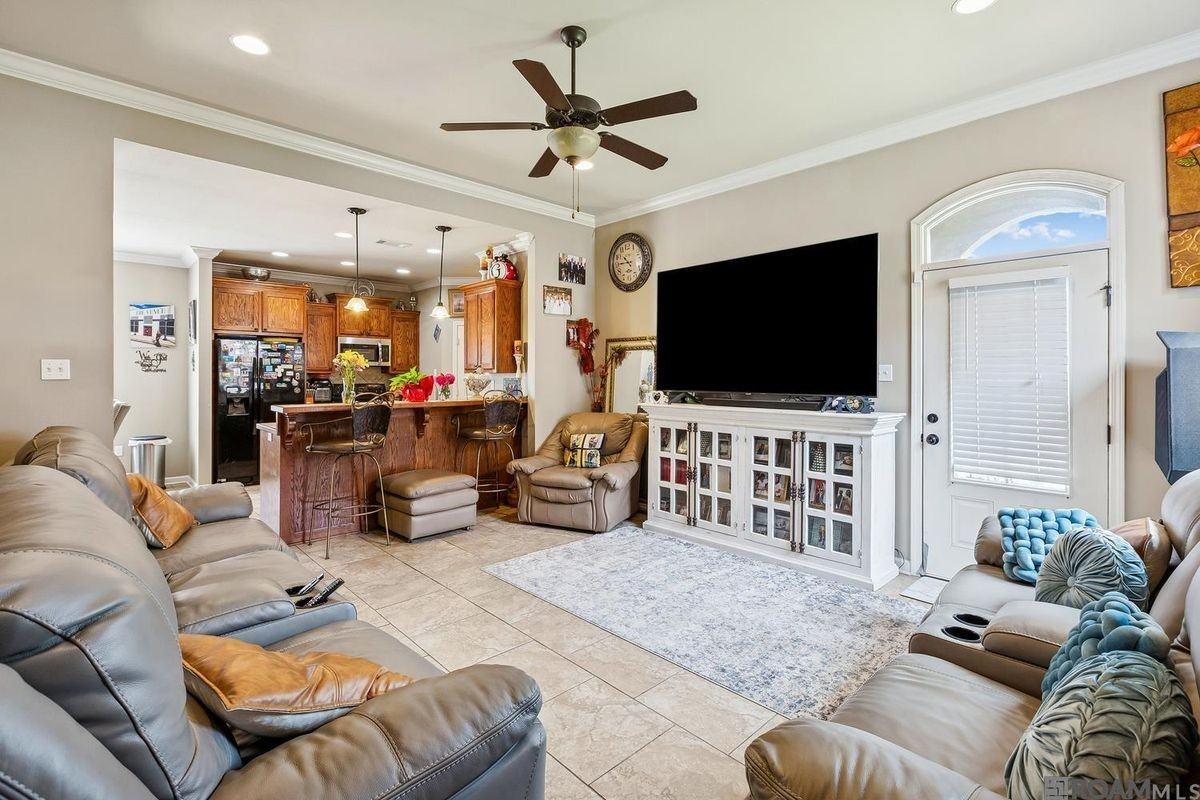 40300 Creek Bend Dr - Photo 4 of 15
