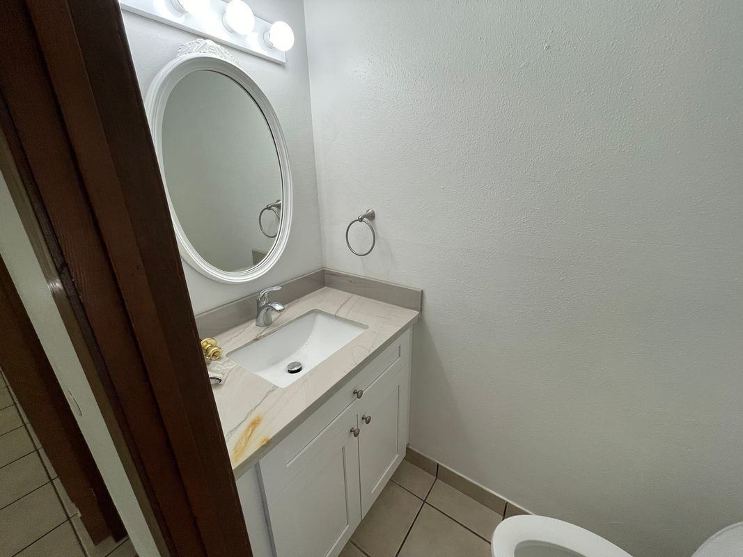 1824 Hickory Ave ##C - Photo 7 of 17