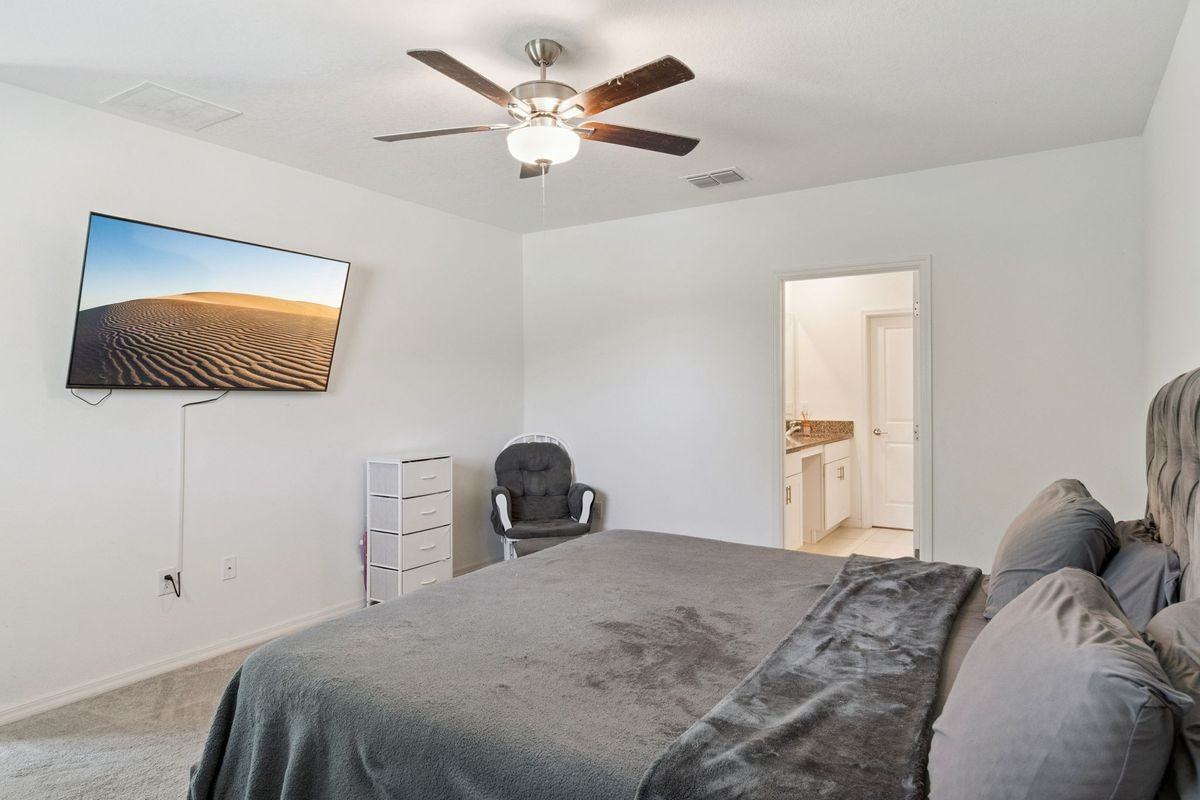 2087 Old Pasture Ln - Photo 6 of 43