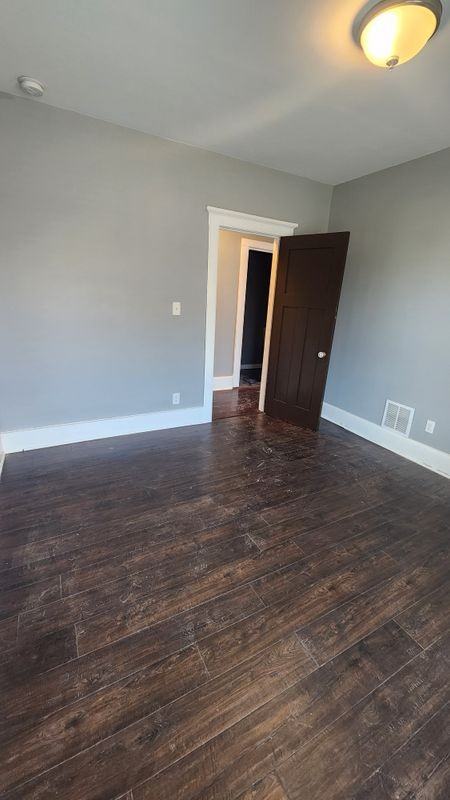 1710 Virginia Park St - Photo 4 of 12