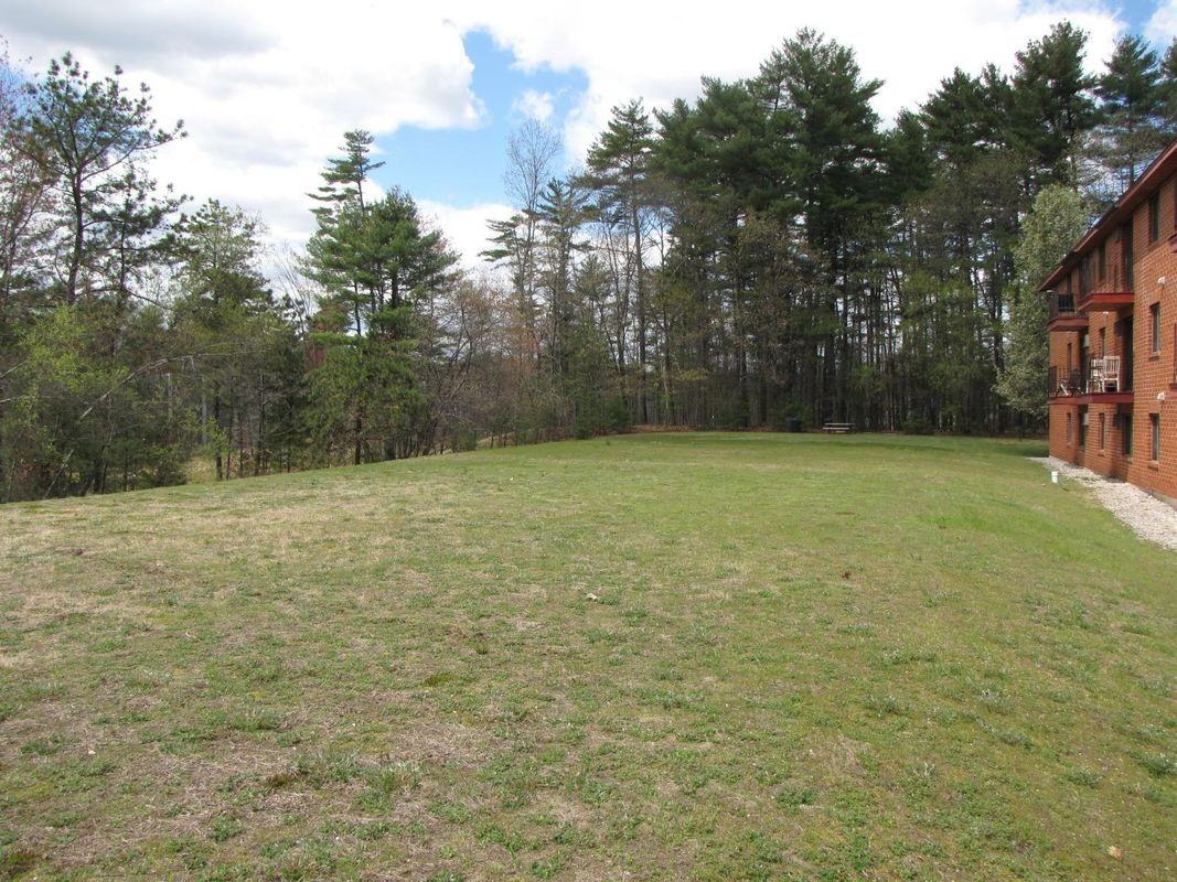 1225 Bodwell Rd ##22 - Photo 3 of 15