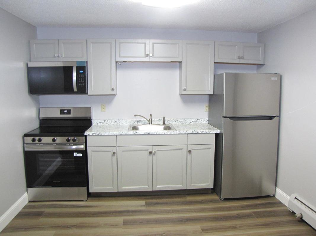 1225 Bodwell Rd ##22 - Photo 5 of 15