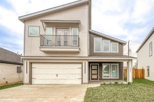 9204 Buffum St - Photo 1 of 1