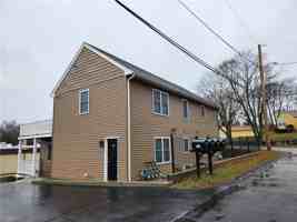 featured image of 14 Old Angell Rd ##2a