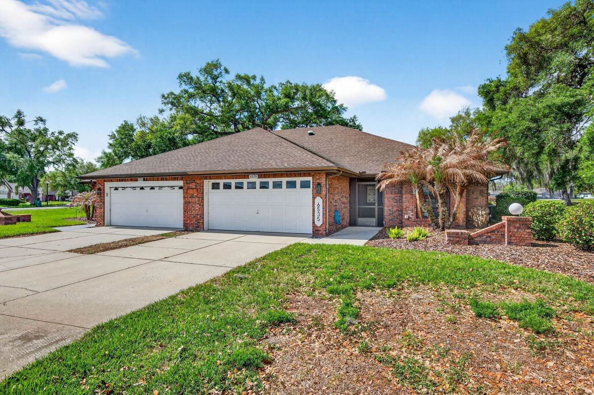 6535 Brentwood Dr - Photo 2 of 46