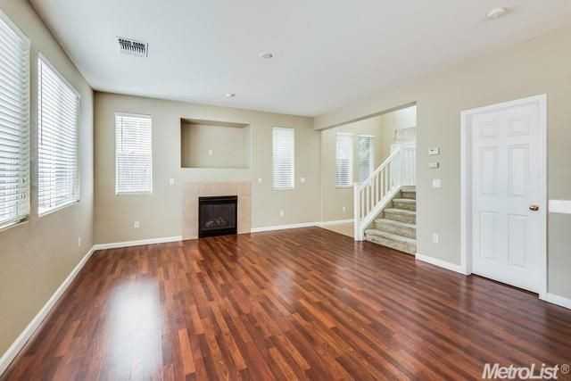 5348 Baccus Way - Photo 4 of 15