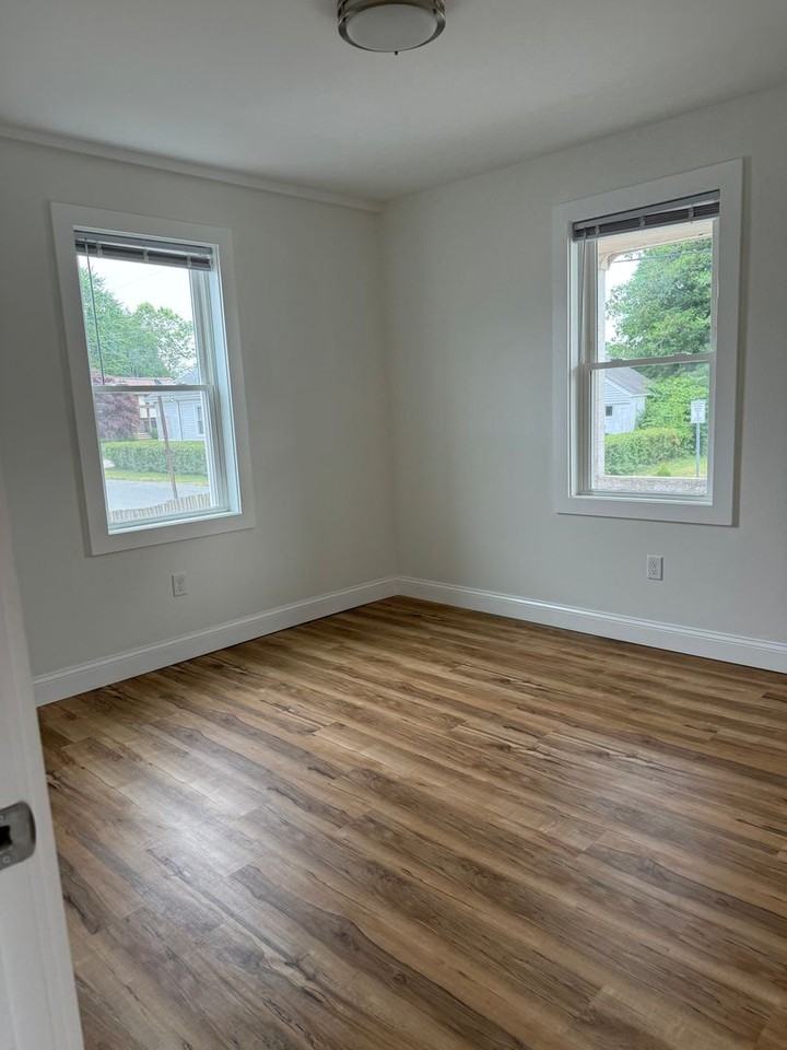 9 Colwell St #1 - Photo 6 of 7
