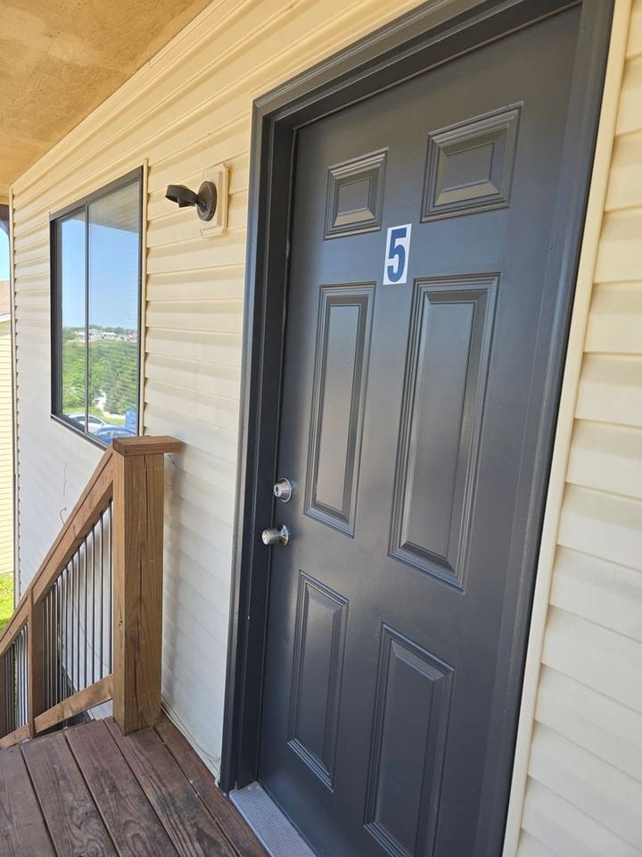 29 Osage Ridge Rd #5 - Photo 2 of 10
