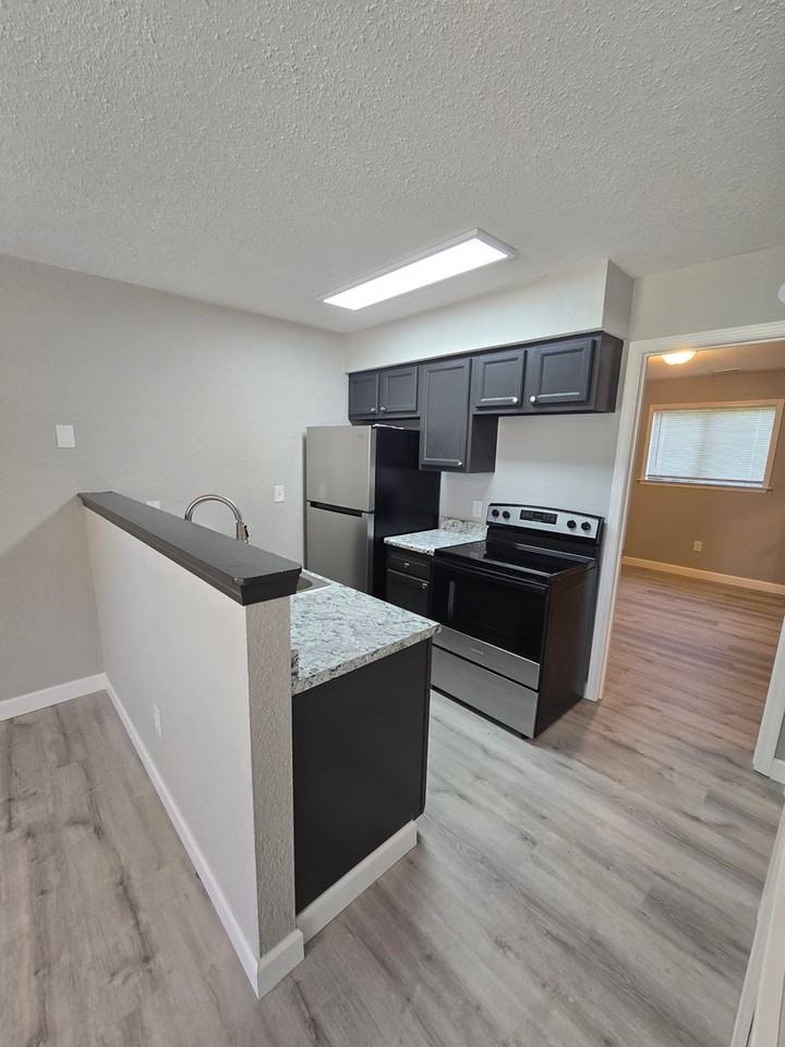 29 Osage Ridge Rd #5 - Photo 4 of 10