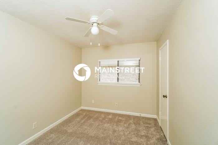 8119 Grimchester - Photo 7 of 17