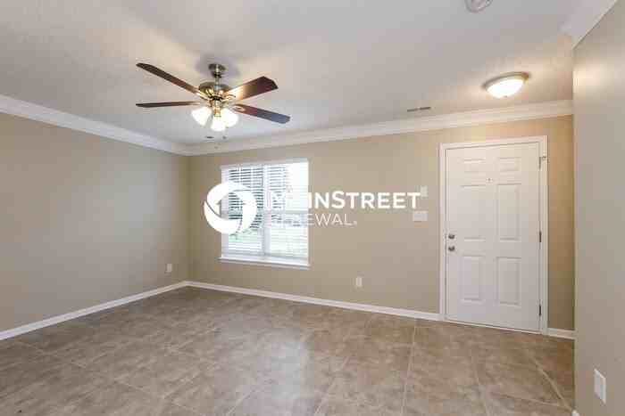 408 Amir Cir - Photo 3 of 15