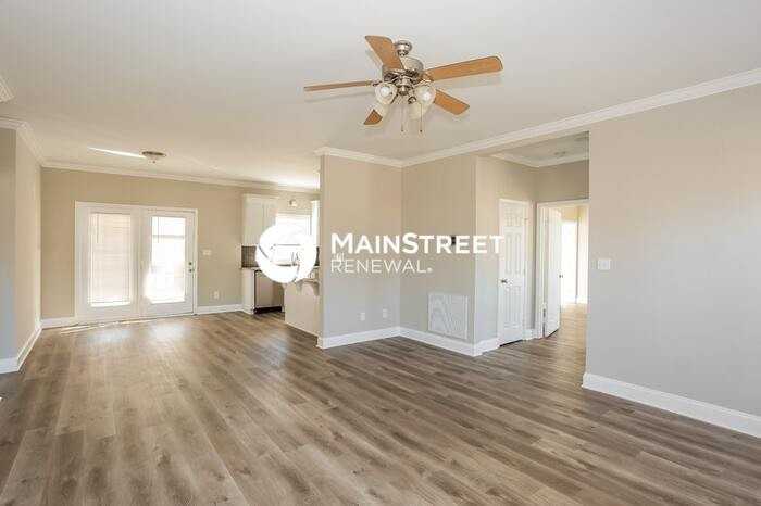 205 S Upright St - Photo 6 of 16