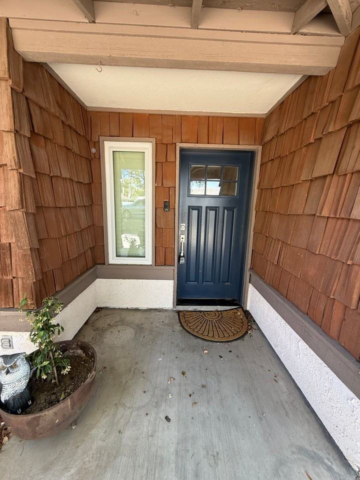 1181 S Hereford Ave - Photo 3 of 31
