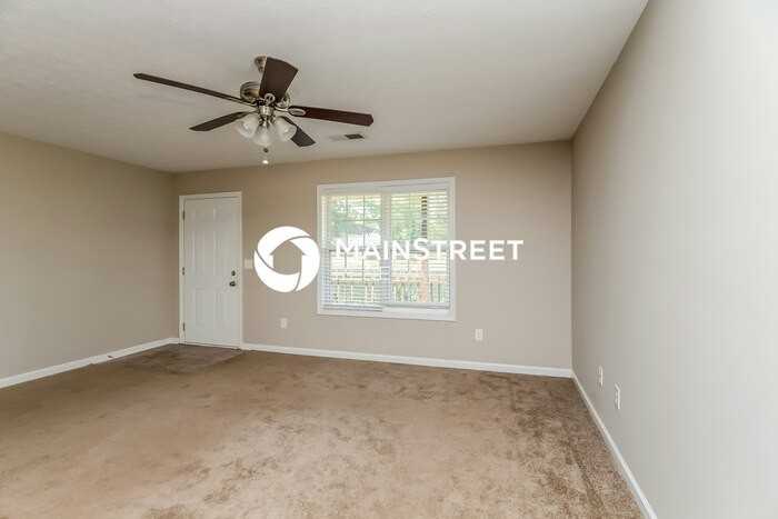 145 Mountain Way - Photo 2 of 15