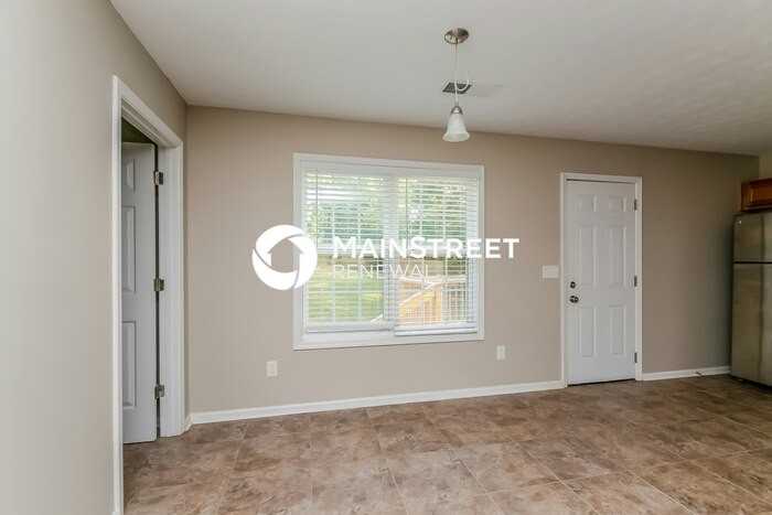 145 Mountain Way - Photo 3 of 15