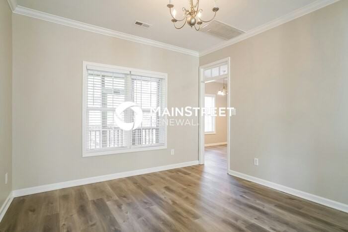 5829 Wynmore Rd - Photo 7 of 17