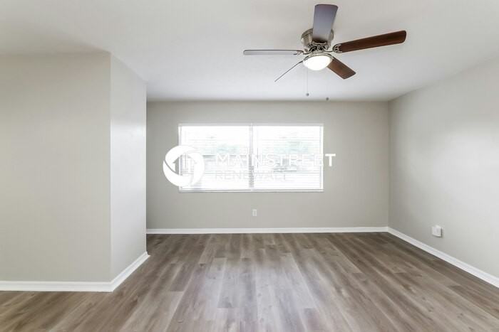 7113 N 50th St - Photo 2 of 15
